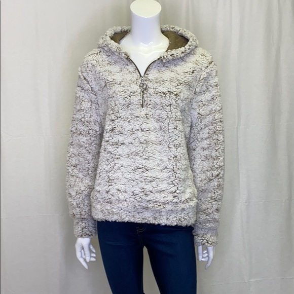 Lily White Tops - 🆕 Sherpa Pullover